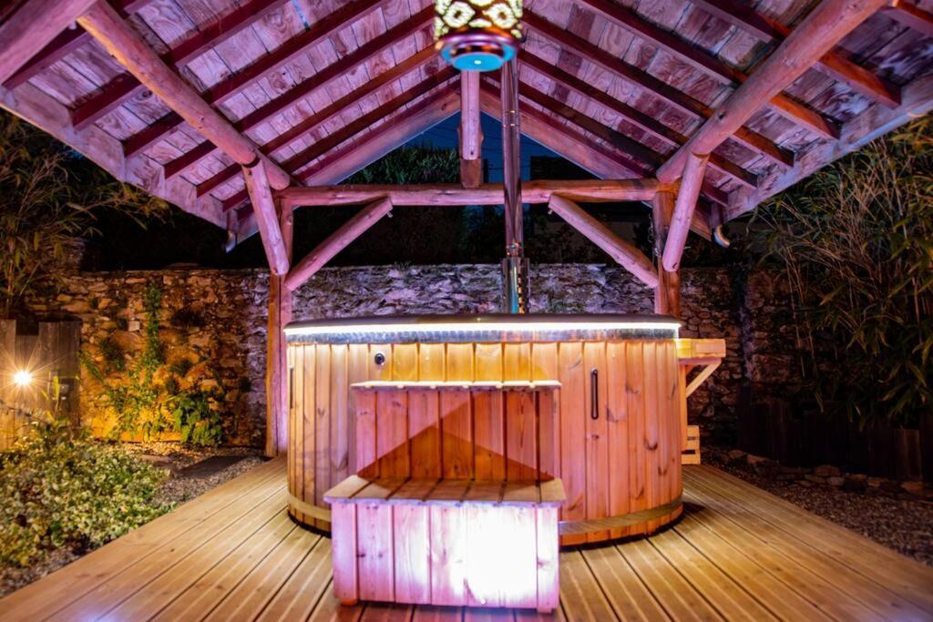 La Cabane Des Colibris Rieupeyroux  Экстерьер фото